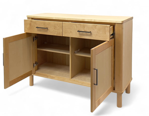 Como 2-door Buffet